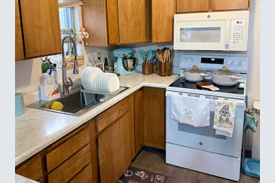 433 N 300 E, Price, UT 84501 - Photo 11