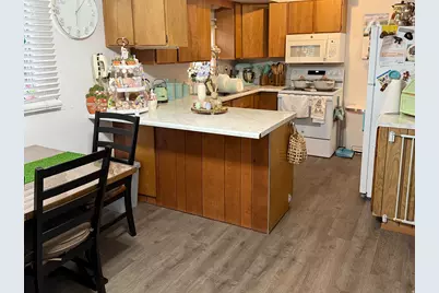 433 N 300 E, Price, UT 84501 - Photo 9