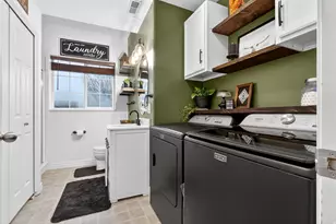 768 W 1090 N, Clinton, UT 84015 - Photo 17