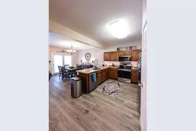 752 W Club Oaks Dr S, Sandy, UT 84070 - Photo 9