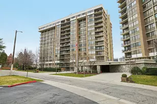 241 N Vine St W, Salt Lake City, UT 84103 - Photo 29