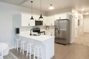 13536 S Poole Dr W, Riverton, UT 84096 - Photo 5