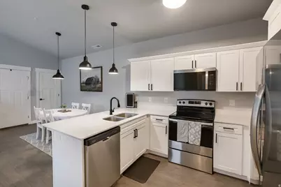 13536 S Poole Dr W #E302, Riverton, UT 84096 - Photo 5