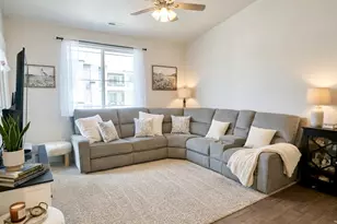 13536 S Poole Dr W, Riverton, UT 84096 - Photo 3