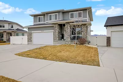 15474 S Revolutionary Way W, Bluffdale, UT 84065 - Photo 3