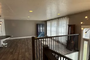 668 E 3050 N, North Ogden, UT 84414 - Photo 3