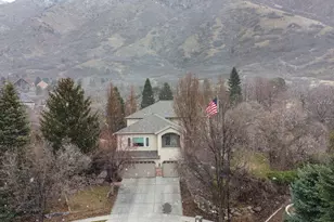 1296 E Oakwood Cir N, Alpine, UT 84004 - Photo 5