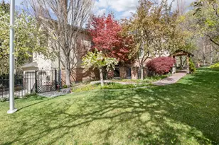 1296 E Oakwood Cir N, Alpine, UT 84004 - Photo 43