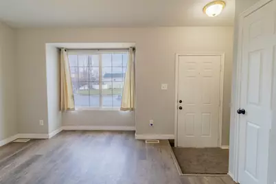 1581 N 2750 W, Plain City, UT 84404 - Photo 5