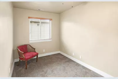 696 N Devonshire Dr, Saratoga Springs, UT 84045 - Photo 31