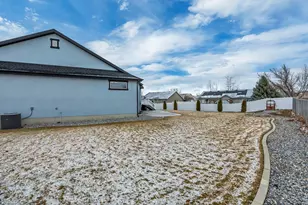 1817 S 2510 E, Spanish Fork, UT 84660 - Photo 51