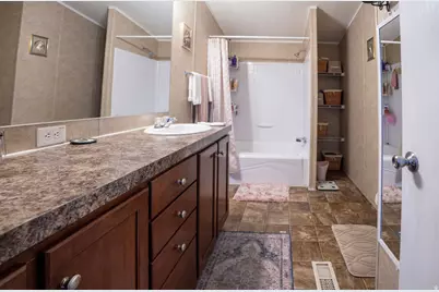 4237 W 3200 S #35A, West Valley, UT 84120 - Photo 13