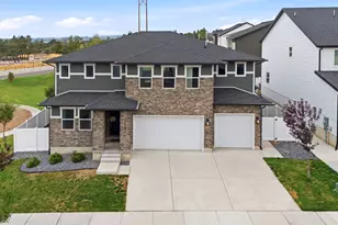 1285 E Grantham Wy, Kaysville, UT 84037 - Photo 1