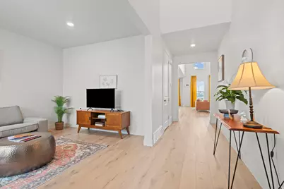 1285 E Grantham Way, Kaysville, UT 84037 - Photo 3