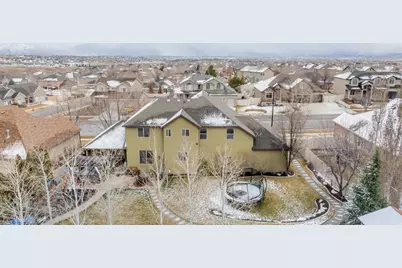 8026 S Cricket Ln W, West Jordan, UT 84081 - Photo 39