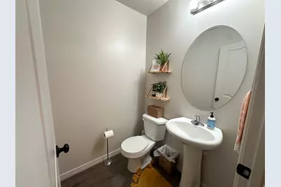 672 N 2560 E, Spanish Fork, UT 84660 - Photo 3