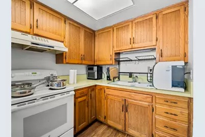 460 E 200 S, Provo, UT 84606 - Photo 41