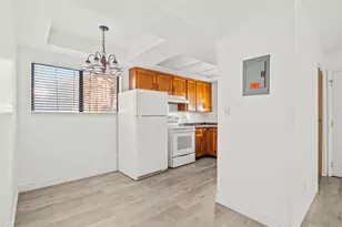 460 E 200 S, Provo, UT 84606 - Photo 17