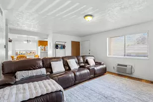 460 E 200 S, Provo, UT 84606 - Photo 35