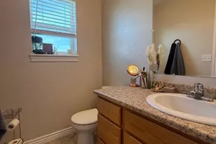 13877 S 2200 W, Bluffdale, UT 84065 - Photo 11