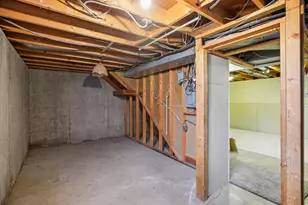 10941 S Mill Canyon Dr, Sandy, UT 84094 - Photo 31