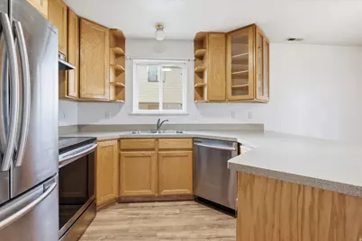 299 W 600 N, Logan, UT 84321 - Photo 7