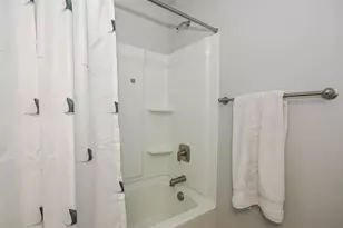 699 E Ryegrass Dr N, Eagle Mountain, UT 84005 - Photo 17