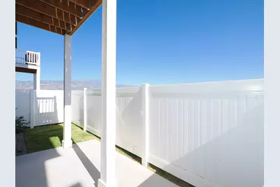 699 E Ryegrass Dr N, Eagle Mountain, UT 84005 - Photo 21