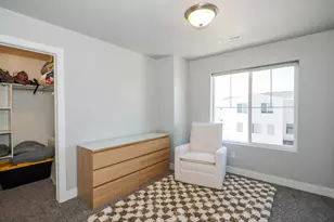 699 E Ryegrass Dr N, Eagle Mountain, UT 84005 - Photo 15