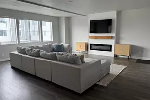 699 E Ryegrass Dr N, Eagle Mountain, UT 84005 - Photo 7