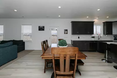 637 S 400 W W, Preston, ID 83263 - Photo 15