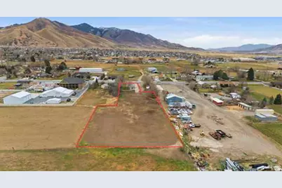 798 W Vine St, Tooele, UT 84074 - Photo 13