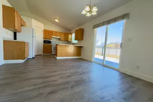 827 N 960 W, Pleasant Grove, UT 84062 - Photo 3