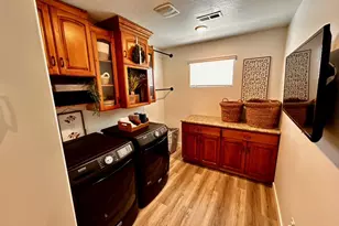 1373 S Raintree Ln, Santaquin, UT 84655 - Photo 17