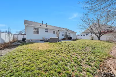 5006 W Wood Spring Dr, West Jordan, UT 84081 - Photo 29