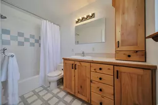 5006 W Wood Spring Dr, West Jordan, UT 84081 - Photo 17