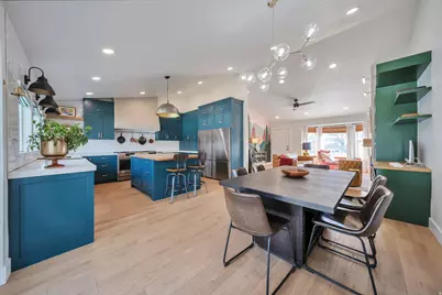 5006 W Wood Spring Dr, West Jordan, UT 84081 - Photo 7