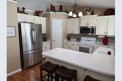1317 S 150 E, Kaysville, UT 84037 - Photo 3