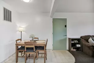 240 E 400 N, Logan, UT 84321 - Photo 7