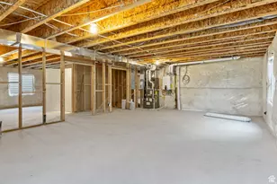 8537 N Tiffany Ln, Lake Point, UT 84074 - Photo 25