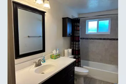 1333 S 1100 W, Syracuse, UT 84075 - Photo 7