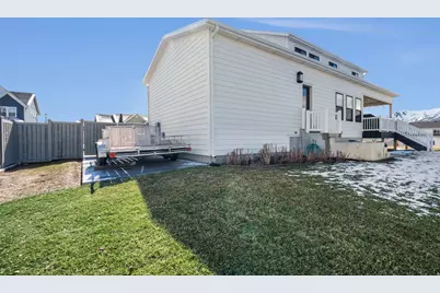 724 W 50 N, Hyrum, UT 84319 - Photo 51