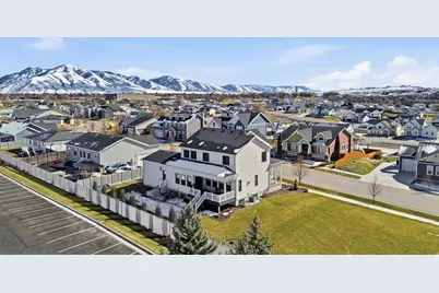 724 W 50 N, Hyrum, UT 84319 - Photo 57