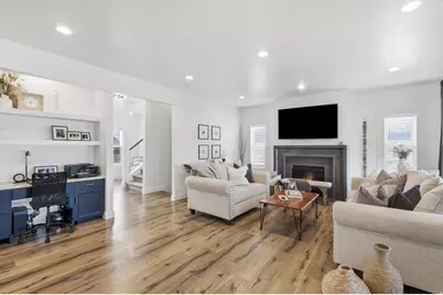 724 W 50 N, Hyrum, UT 84319 - Photo 7