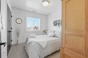 724 W 50 N, Hyrum, UT 84319 - Photo 29