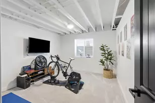 724 W 50 N, Hyrum, UT 84319 - Photo 43