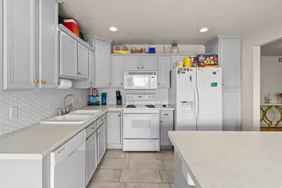 1541 W Westlane Ct, Provo, UT 84601 - Photo 13