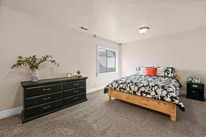 802 E 1120 N, Tooele, UT 84074 - Photo 25