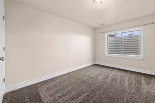 802 E 1120 N, Tooele, UT 84074 - Photo 27