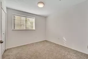 325 W 700 N, Salt Lake City, UT 84103 - Photo 13